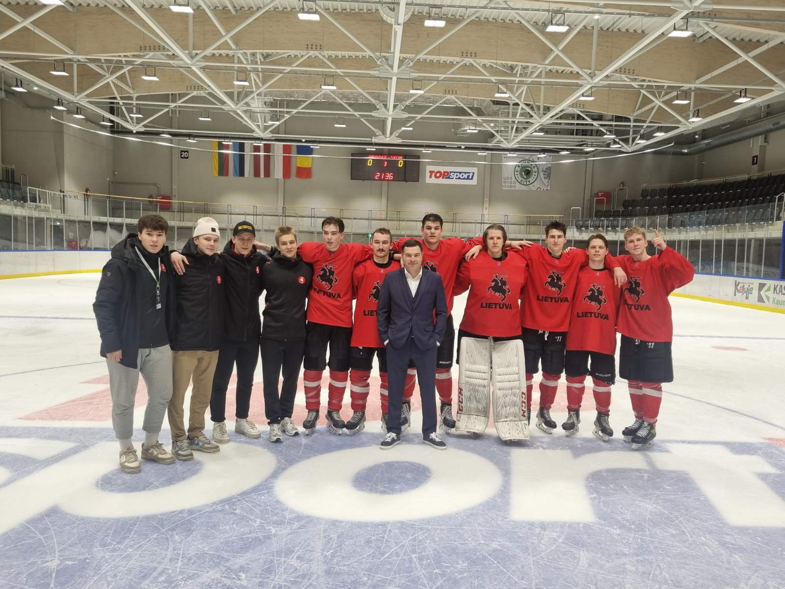 Lapkričio 10-12 dienomis, Kauno ledo rūmuose vyko U20 nacionalinių rinktinių turnyras