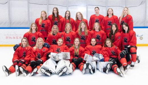 Lietuvos moterų ledo ritulio rinktinė – pasaulio čempionato IIB diviziono sidabro medalininkė!